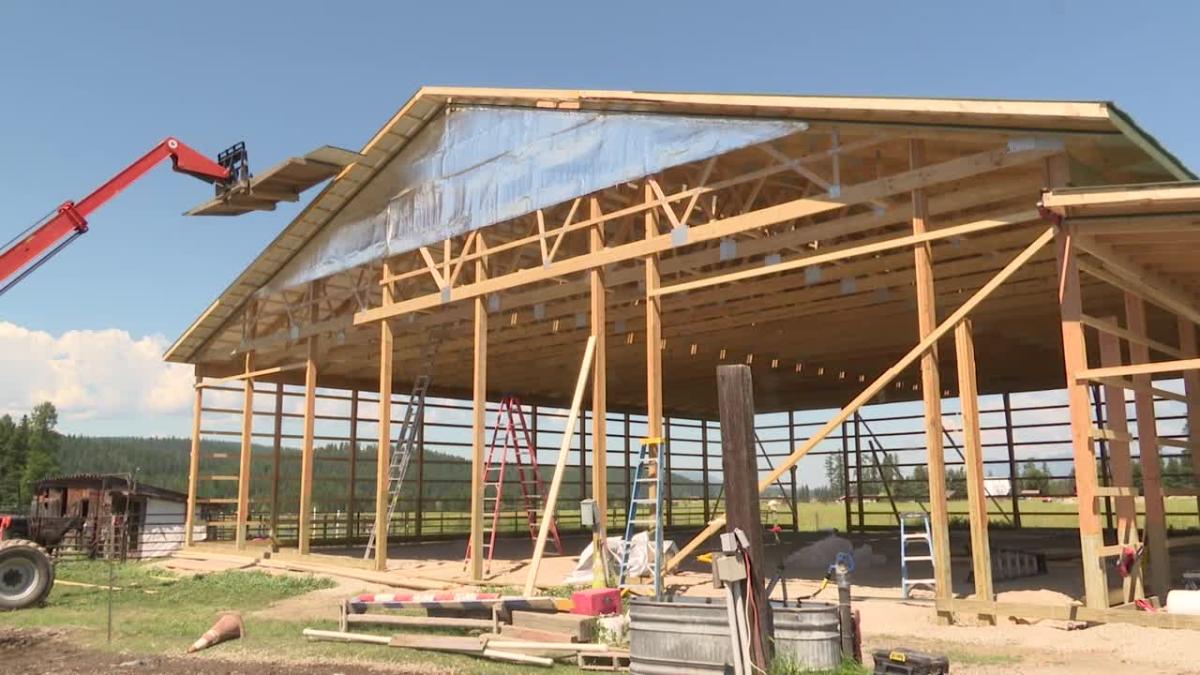 Community rallies together to help following Flathead horse arena collapse
