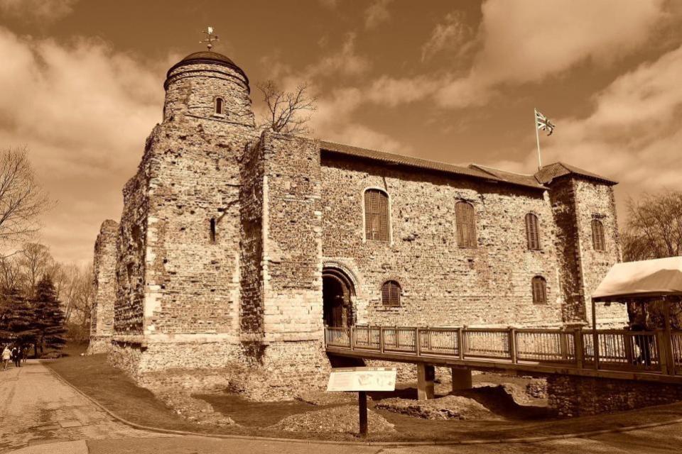 Gaceta: La entrada al castillo de Colchester