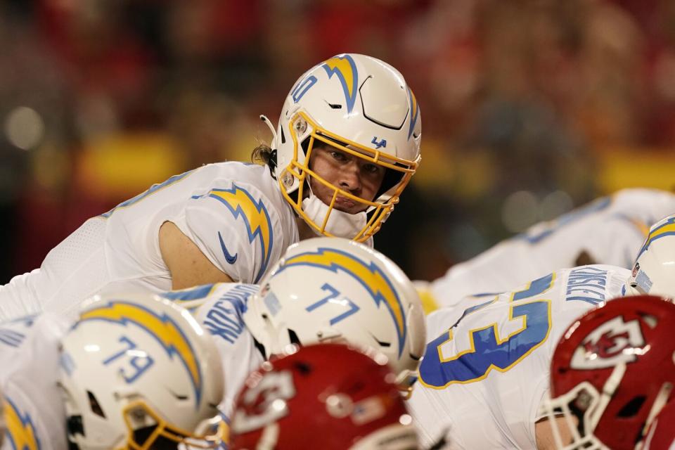 Chargers quarterback Justin Herbert under center.