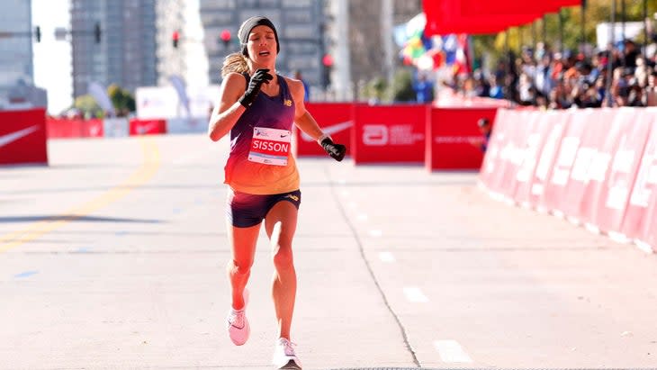 Emily Sisson Chicago Marathon