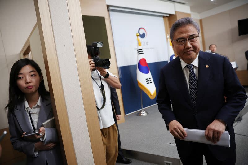 South Korea announces plan to resolve historical labour dispute with Japan