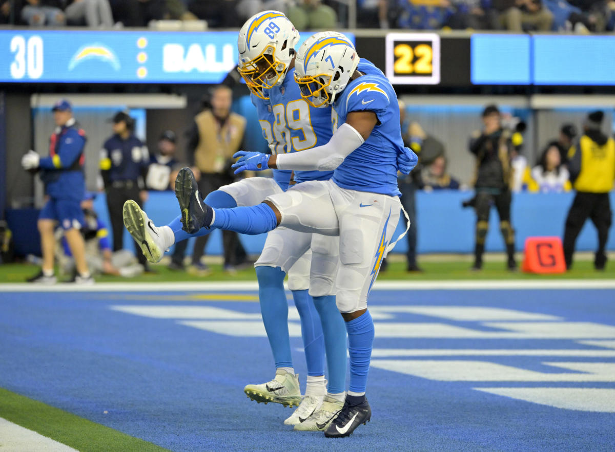 Chargers Tight End Being Evaluated