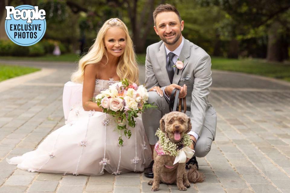 <p><a href="https://benfieldphotography.com/"> www.benfieldphotography.com</a></p> Kristin Chenoweth, husband Josh Bryant and their dog