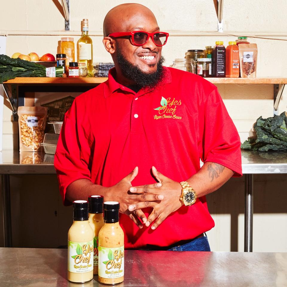 Marddy’s vendor Desmond Miller, a.k.a. Chef Boss Hog, created his dairy-free, nut-free, soy-free Yes Chef Vegan Cheese Sauce so that even folks with allergies could share in the creamy, cheesy goodness we all deserve.