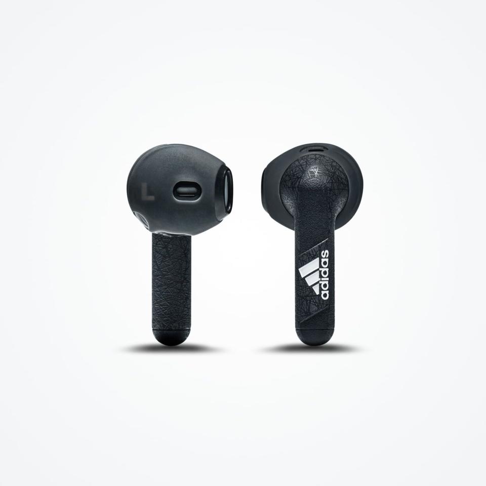 1) adidas Z.N.E. 01 True Wireless