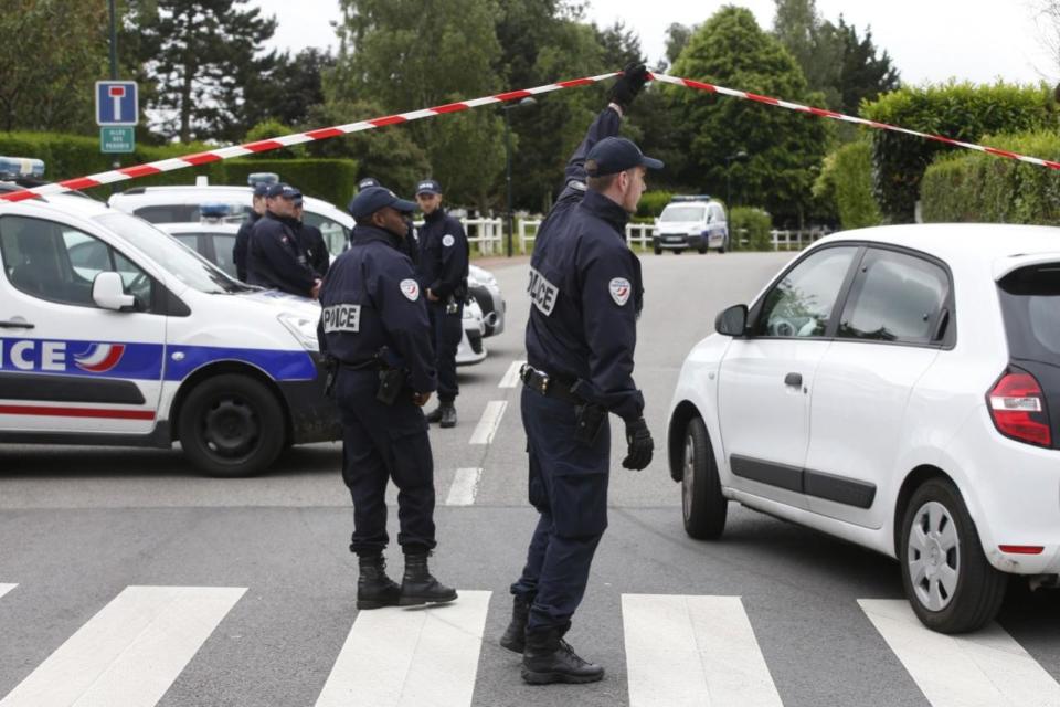 French police commander killed by jihadi recruiter