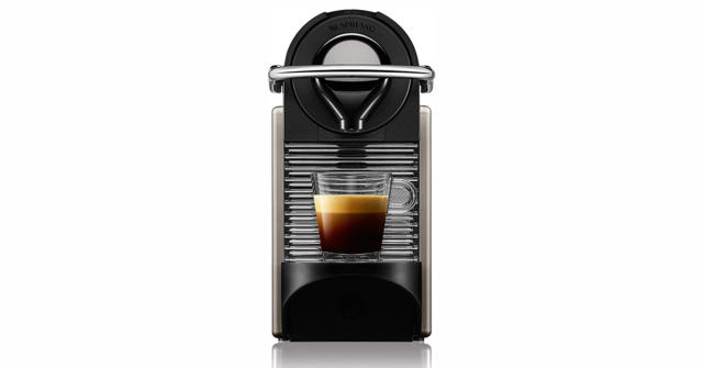 Adiós a las cafeteras Nespresso: está máquina convierte sus cápsulas de café  a un nivel de barista