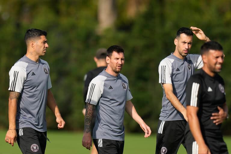 Luis Suárez, Lionel Messi y Sergio Busquets en un entrenamiento del Inter Miami