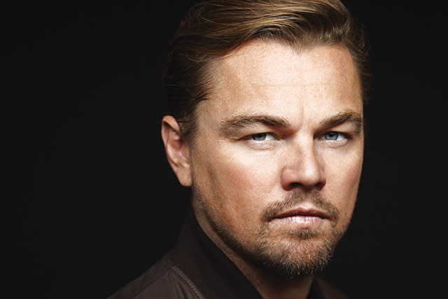 It's Leonardo Di Caprio! He still has those boyish good looks. - Guess The  Celebrity - Heart