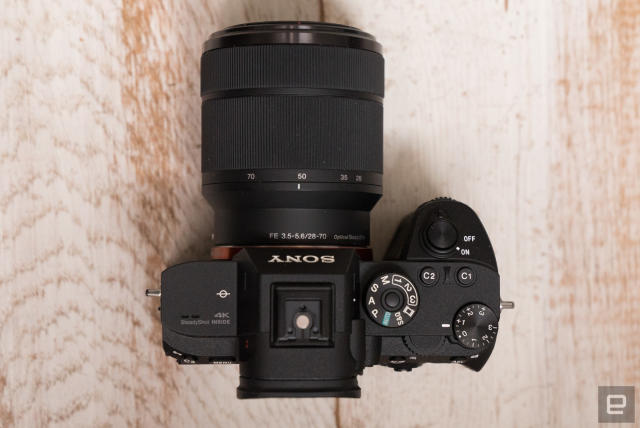 Buy SONY a7 II Mirrorless Camera with FE 28-70 mm f/3.5-5.6 OSS Lens