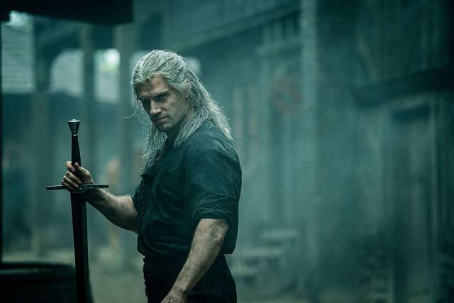 Liam Hemsworth Replaces Henry Cavill in 'The Witcher' Season 4, and Fans  Are Not Happy : r/Netflixwatch