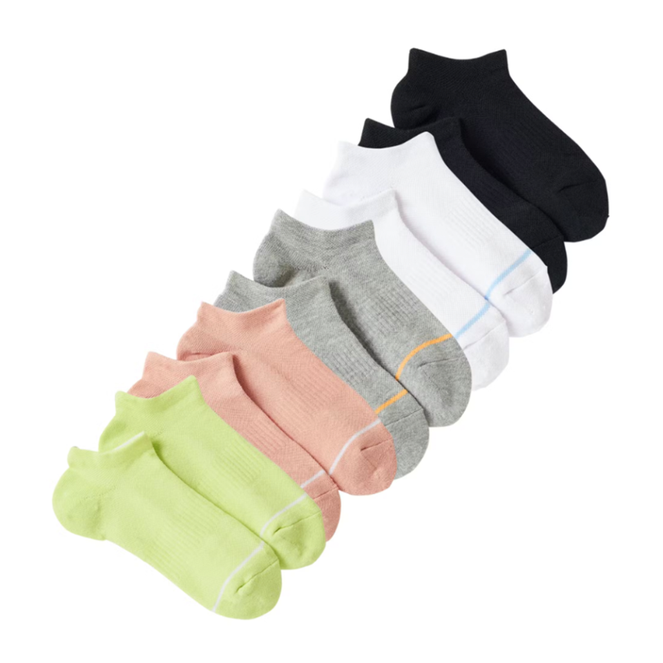 <p><a href="https://go.redirectingat.com?id=74968X1596630&url=https%3A%2F%2Fgirlfriend.com%2Fproducts%2Fthe-ankle-sock-5-pack&sref=https%3A%2F%2Fwww.harpersbazaar.com%2Fbeauty%2Fhealth%2Fg23900366%2Fbest-fitness-gifts-ideas%2F" rel="nofollow noopener" target="_blank" data-ylk="slk:Shop Now;elm:context_link;itc:0;sec:content-canvas" class="link ">Shop Now</a></p><p>The Ankle Sock (5-Pack)</p><p>$54.00</p><span class="copyright">Girlfriend Collective</span>