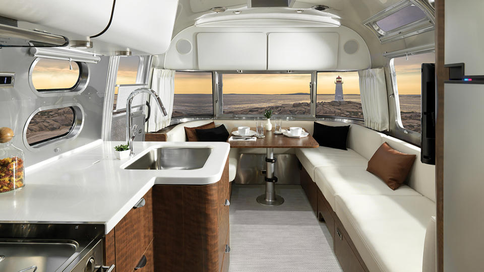 Airstream Globetrotter