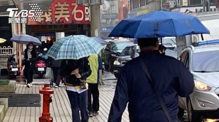 今北部地區有局部短暫陣雨或雷雨，東半部地區及傍晚起中部地區也有局部短暫陣雨。（圖／TVBS資料照）