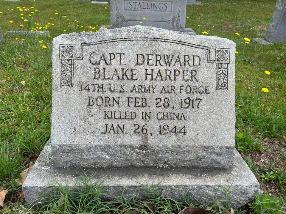 Derward Harper’s grave in Oakwood Cemetery in Raleigh
