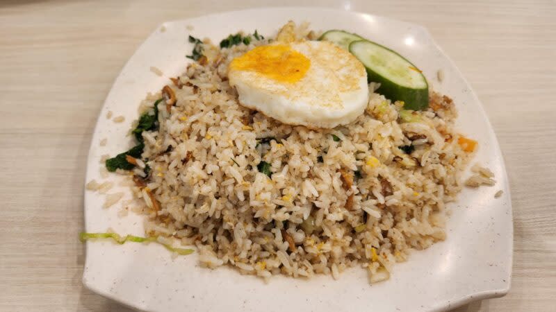 briyanihouse - nasi goreng ikan bilis