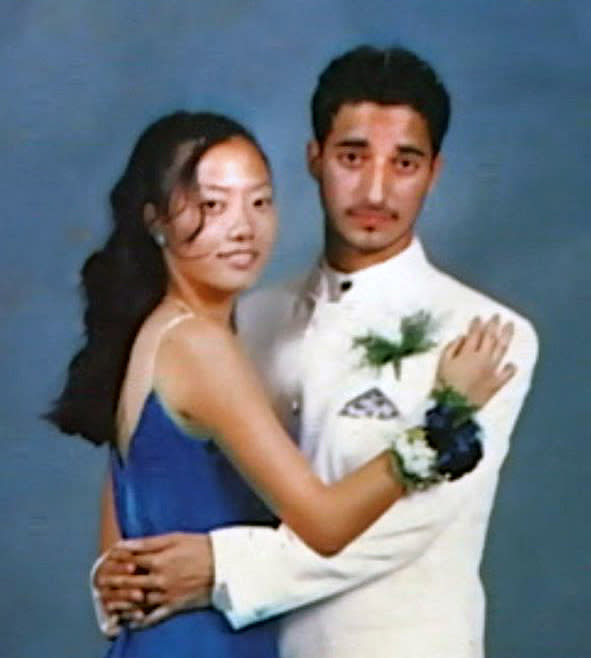 Hae Min Lee and Adnan Syed at Junior Prom. (HBO)