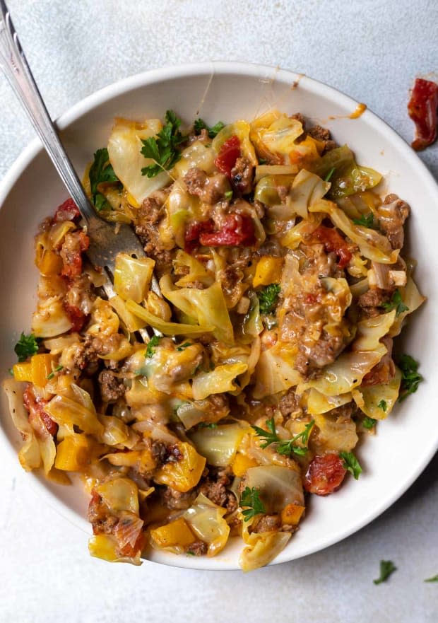 <p><a href="https://wonkywonderful.com/low-carb-unstuffed-cabbage-casserole-recipe/" rel="nofollow noopener" target="_blank" data-ylk="slk:Wonky Wonderful;elm:context_link;itc:0;sec:content-canvas" class="link ">Wonky Wonderful</a></p>