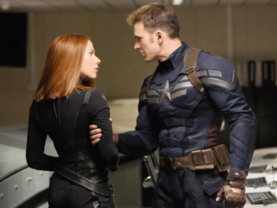 Scarlett Johansson, Chris Evans