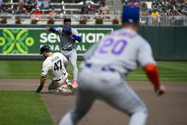 StaTuesday: Twins' Stewart dominating MLB with two new pitches North News -  Bally Sports