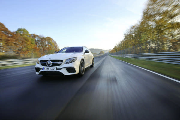世上最快旅行車是它，Mercedes-AMG E63 S 4MATIC創紐柏林單圈最