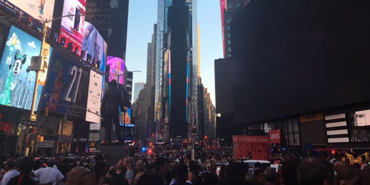 West High experiences power outage - West Side Story