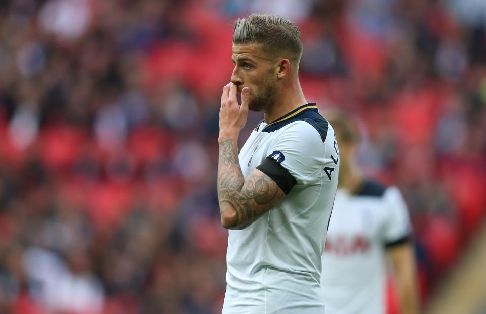 Toby Alderweireld stalling on new contract