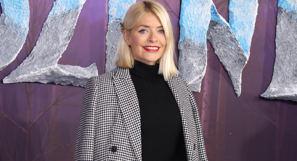 Holly Willoughby's sell-out M&S dress comes in a shirt and skirt version. (M&S)