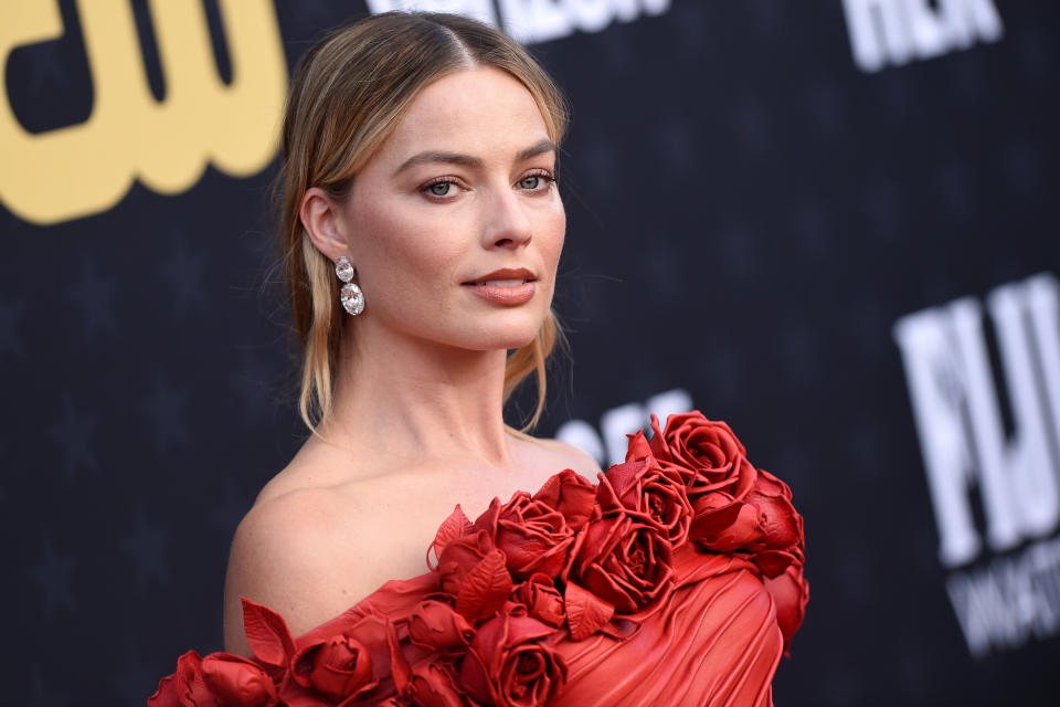 Close-up of Margot at a media event