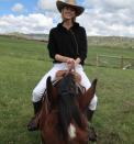 Durante los tres días que duró la fiesta también hubo instantes para disfrutar de la tranquilidad y dar un agradable paseo en caballo en el rancho, como hizo la propia novia. (Foto: Instagram / <a href="http://www.instagram.com/derekblasberg/" rel="nofollow noopener" target="_blank" data-ylk="slk:@derekblasberg;elm:context_link;itc:0;sec:content-canvas" class="link ">@derekblasberg</a>).