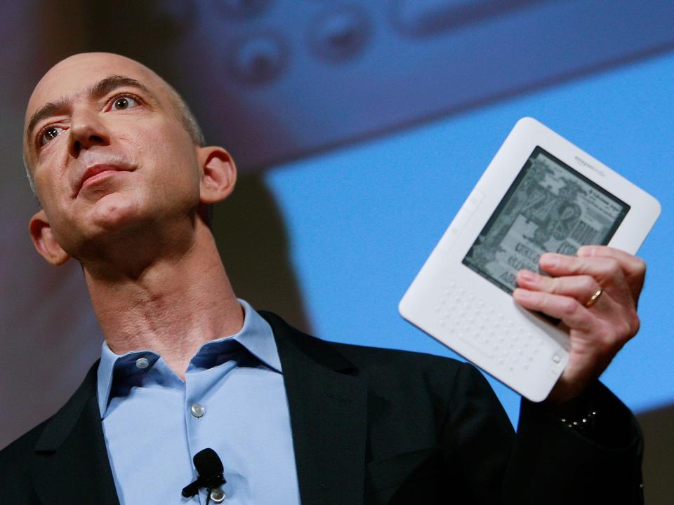 Jeff Bezos introducing the Kindle 2 in New York City in 2009.