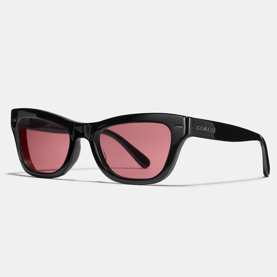 RED LENS SUNGLASSES