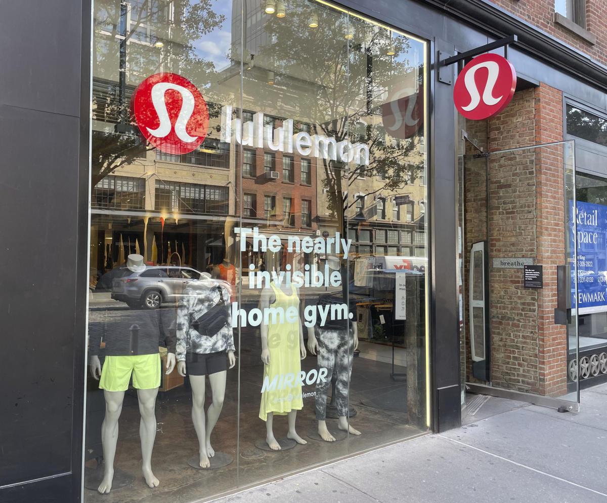 lululemon athletica - Downtown Troy - 5 tips