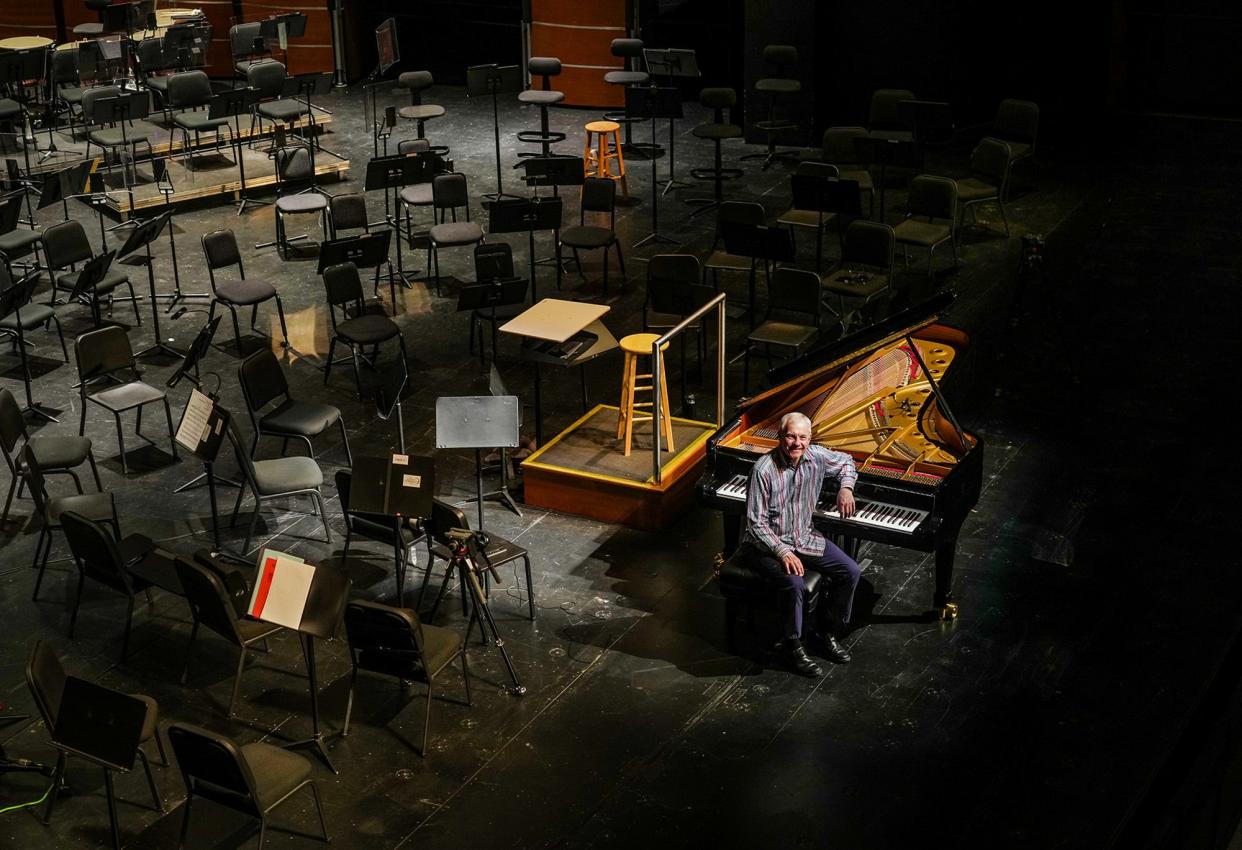 After the 16 years since the Long Center opened, a new Steinway concert grand piano has been installed. The search for the right one was a challenge and in itself a story. It was Anton Nel, an internationally renowned concert pianist who teaches at UT, who found the piano, used for major concerts.