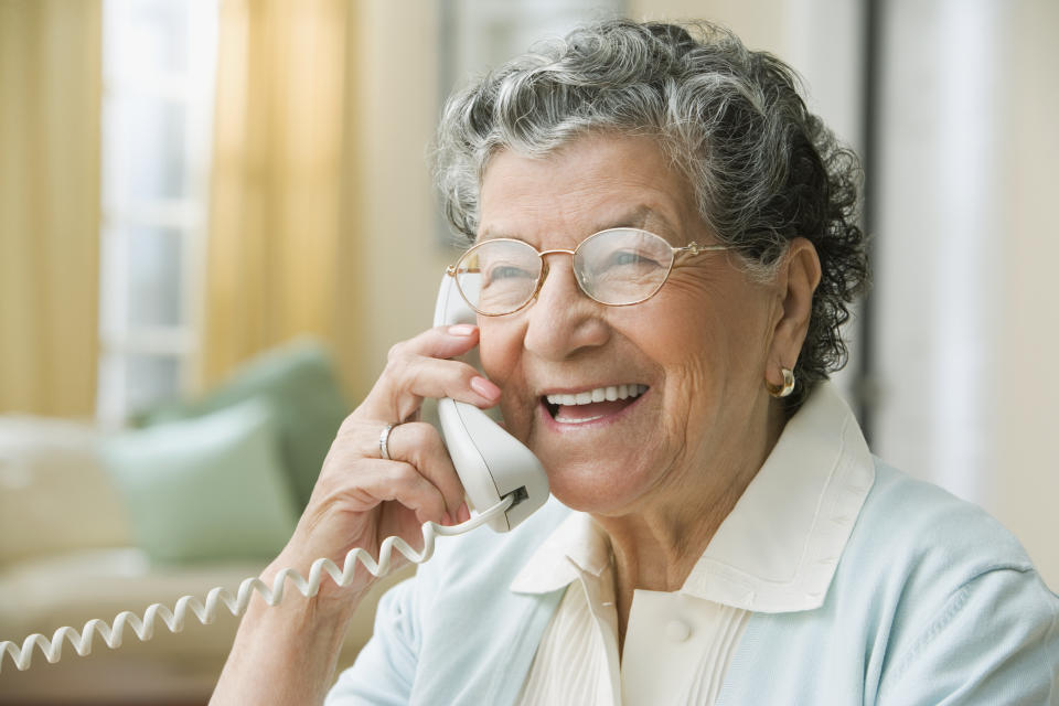 A recent study may have found a way to reduce symptoms of loneliness in seniors. (Getty)