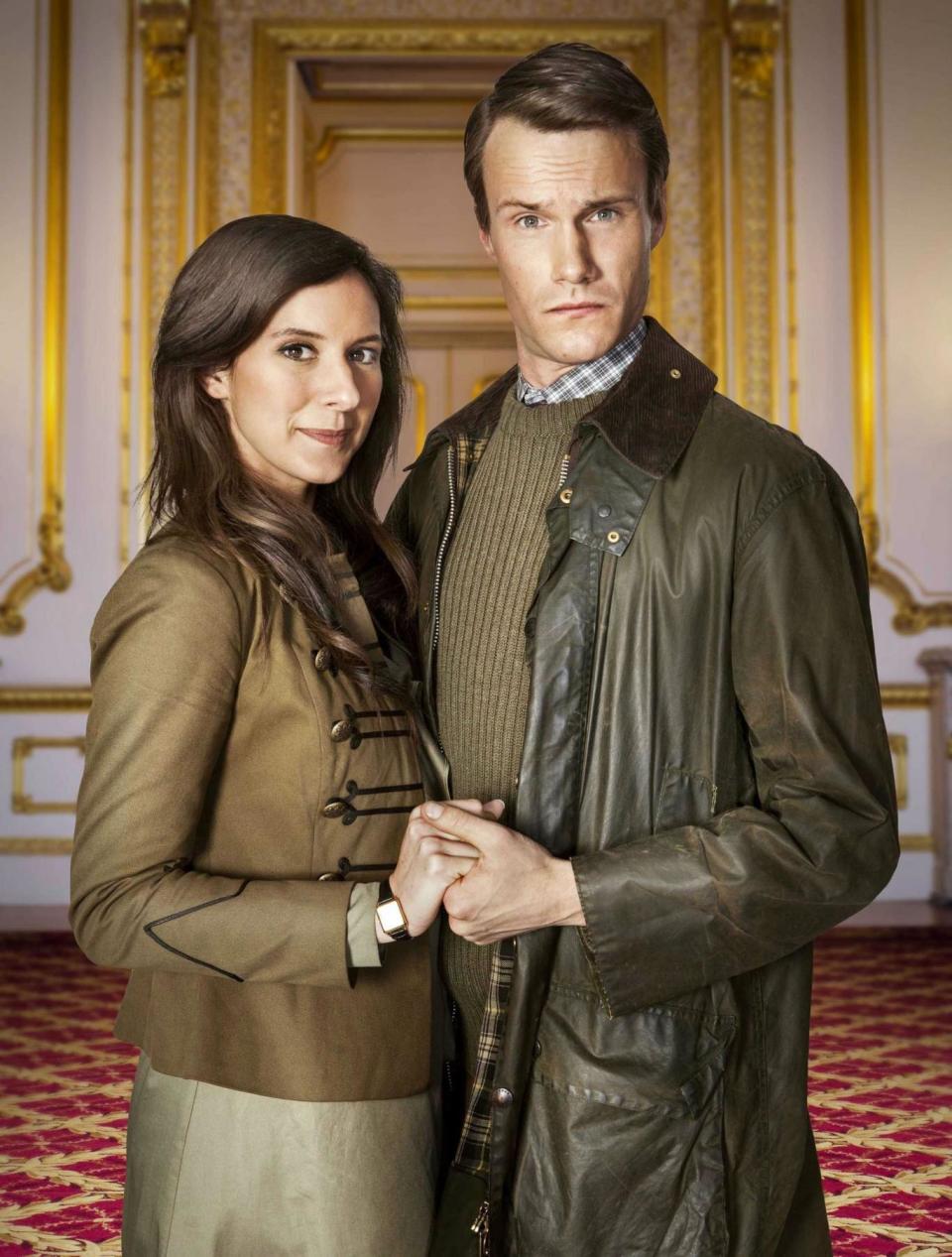 Prince William is played by Hugh Skinner with Kate who is played by Louise Ford
