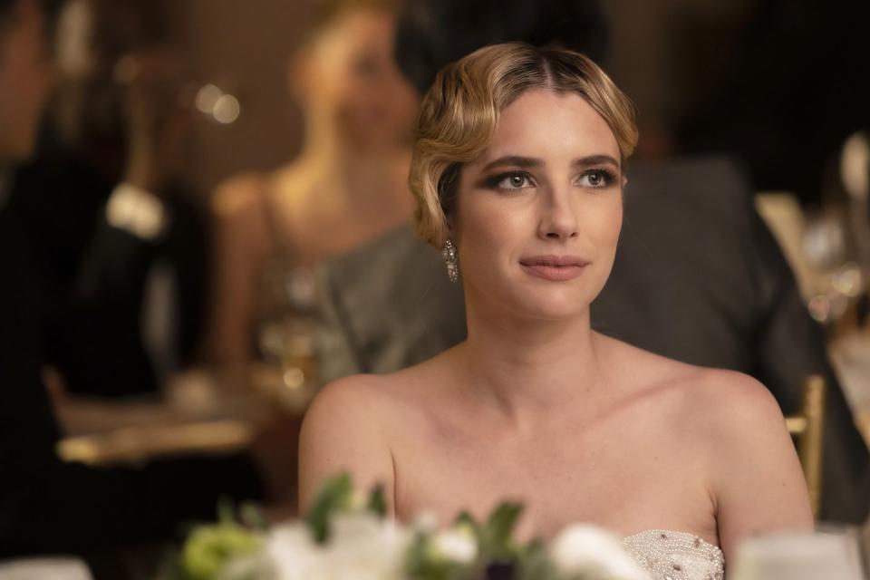 emma roberts, american horror story delicate
