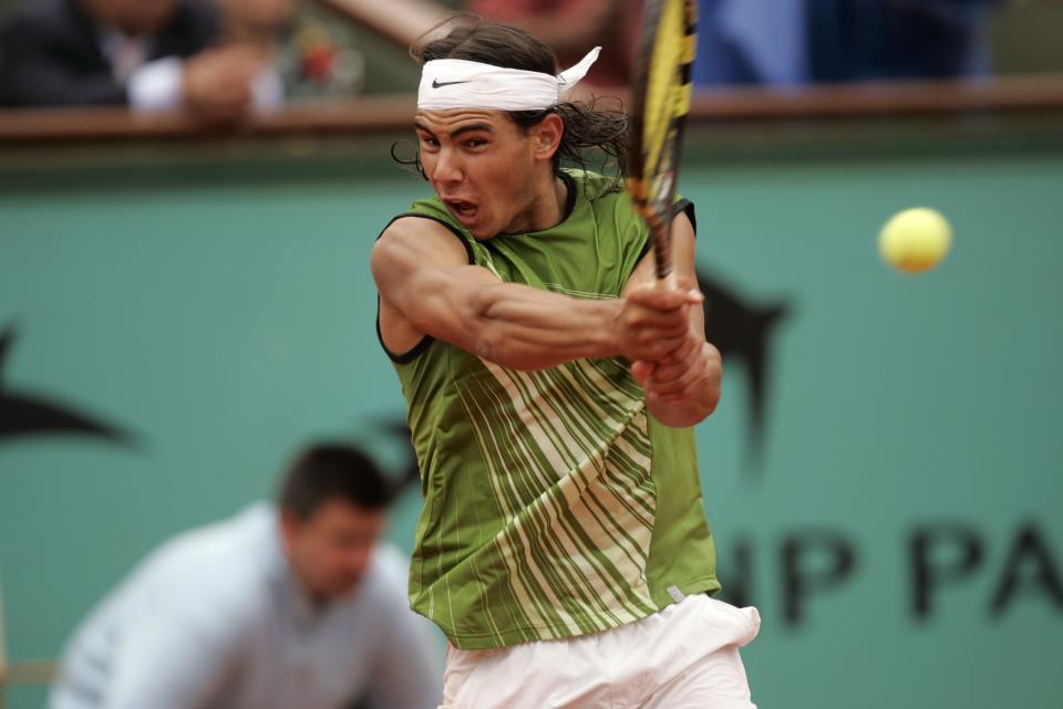 Rafael Nadal se coronó en su primer intento en Roland Garros en 2005, comenzando con un dominio irrepetible por un tenista en cualquier torneo. (Foto: Bob Martin/Sports Illustrated via Getty Images)  