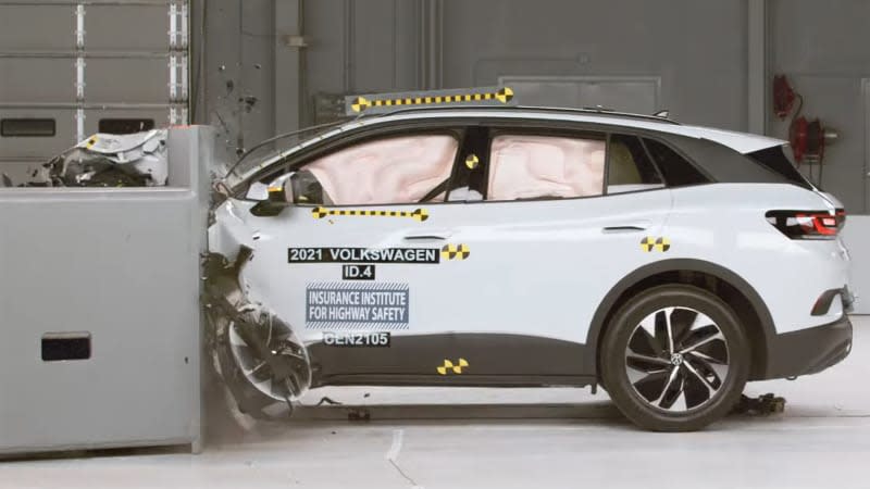 2021 VW ID.4 crash test