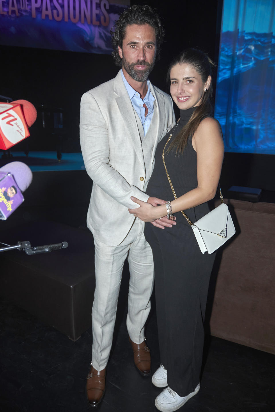 Matías Novoa y Michelle Renaud en febrero de 2024. (Photo by Jaime Nogales/Medios y Media/Getty Images)