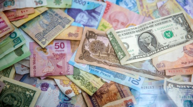 Currency Crunch — How to Make Use of Weakening Currencies to Further Your Travel Plans