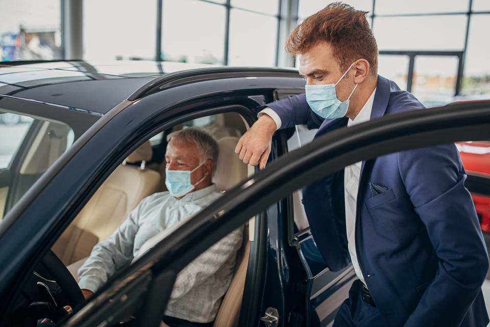 La demanda de los autos de segunda mano creció con fuerza durante la pandemia. Foto: Getty Images. 