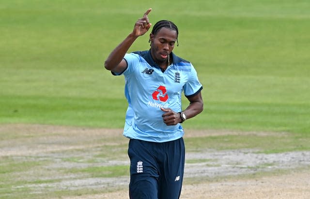 England’s Jofra Archer celebrates a wicket