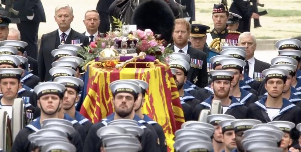 queen funeral procession