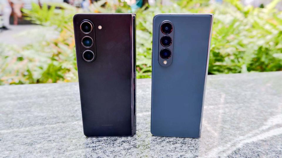 Samsung Galaxy Z Fold 5 vs Galaxy Z Fold 4