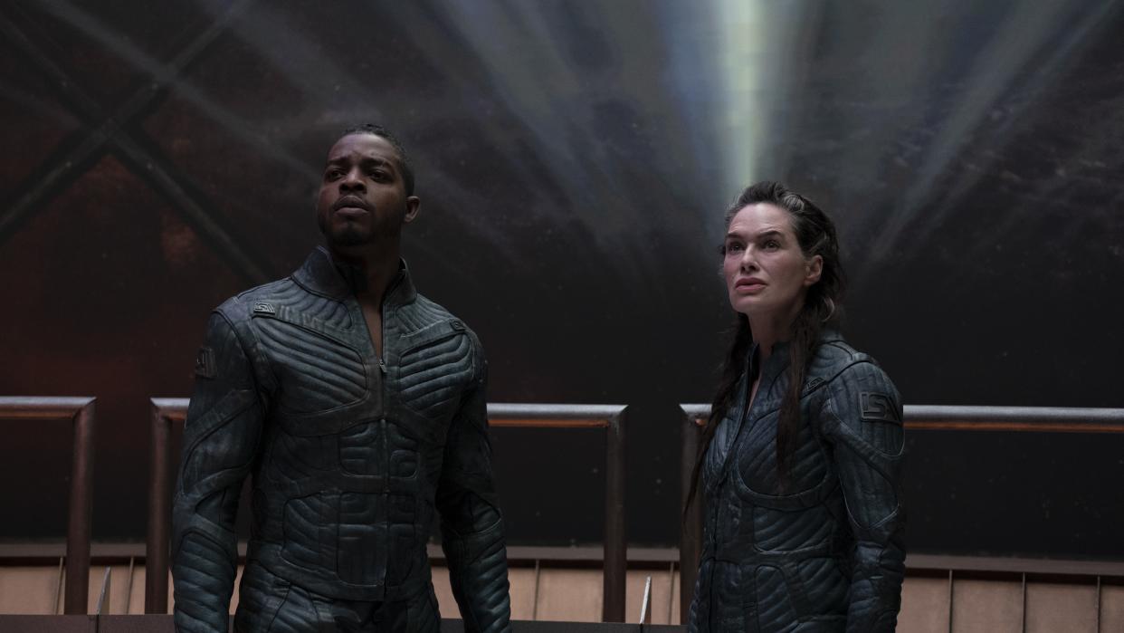  Lena Headey and Stephan James look up in Beacon 23. 