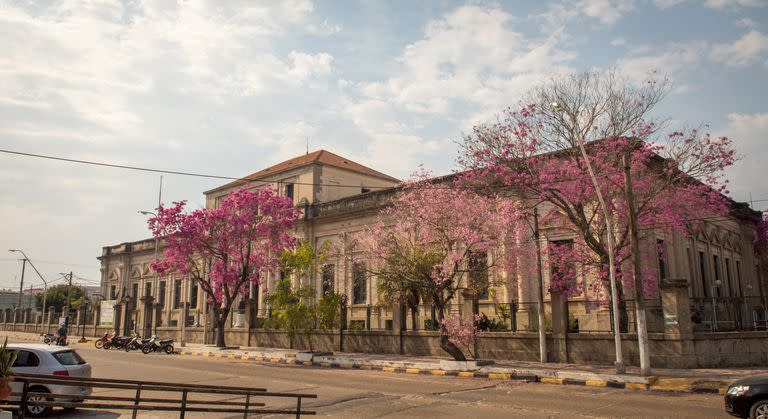 Escuela Normal Juan Alfredo Ferreyra, donde enseñaba Gustavo Piaggio