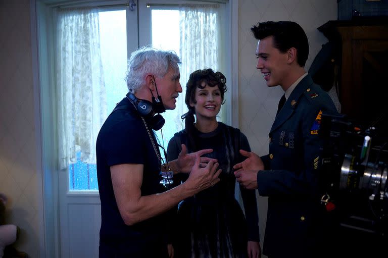 Baz Luhrmann dirige a Austin Butler y a Olivia DeJonge en Elvis