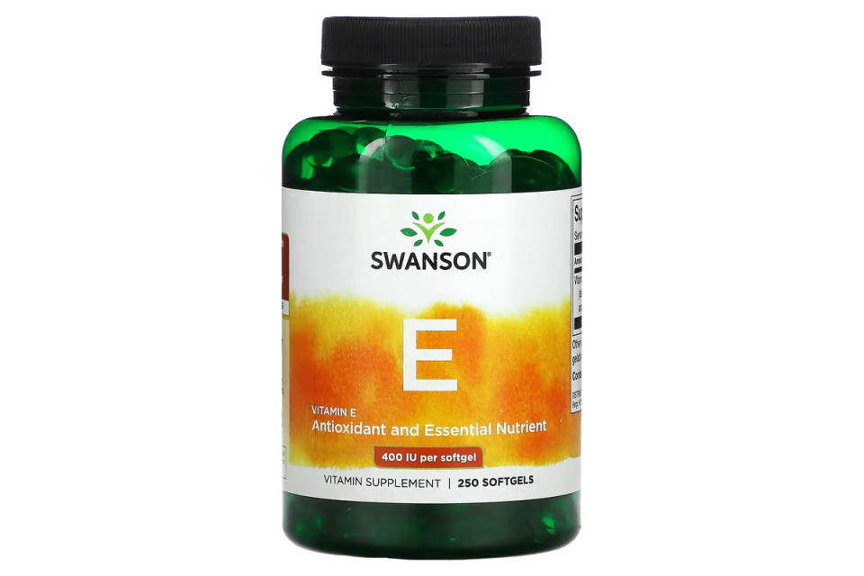 Swanson, Vitamin E, 400 IU, 250 Softgels. (Photo: iHerb.com)