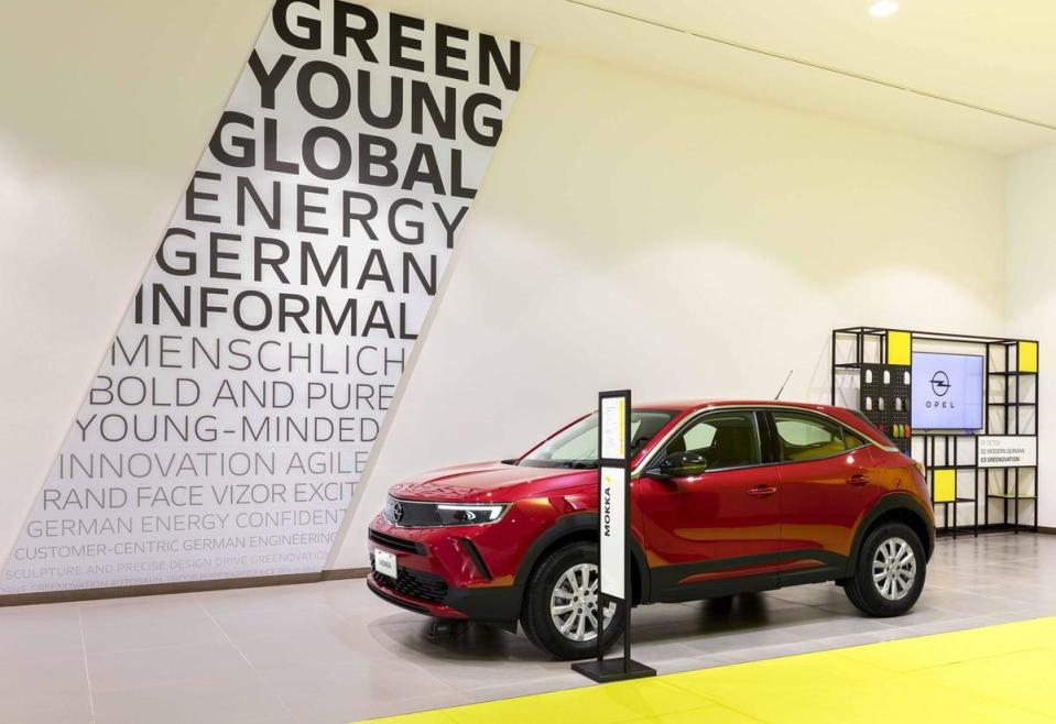 即日起於全台五間展示中心即展開「The New Opel Mokka 預約試駕」活動，敬請盡早預約，搶先試駕。
